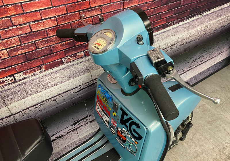 RD Special Edition Vespa PX 200 70th Anniversary Blue